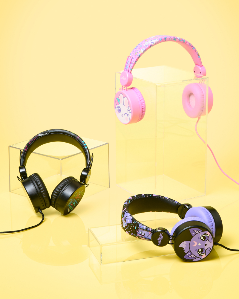 Earbuds & Headphones