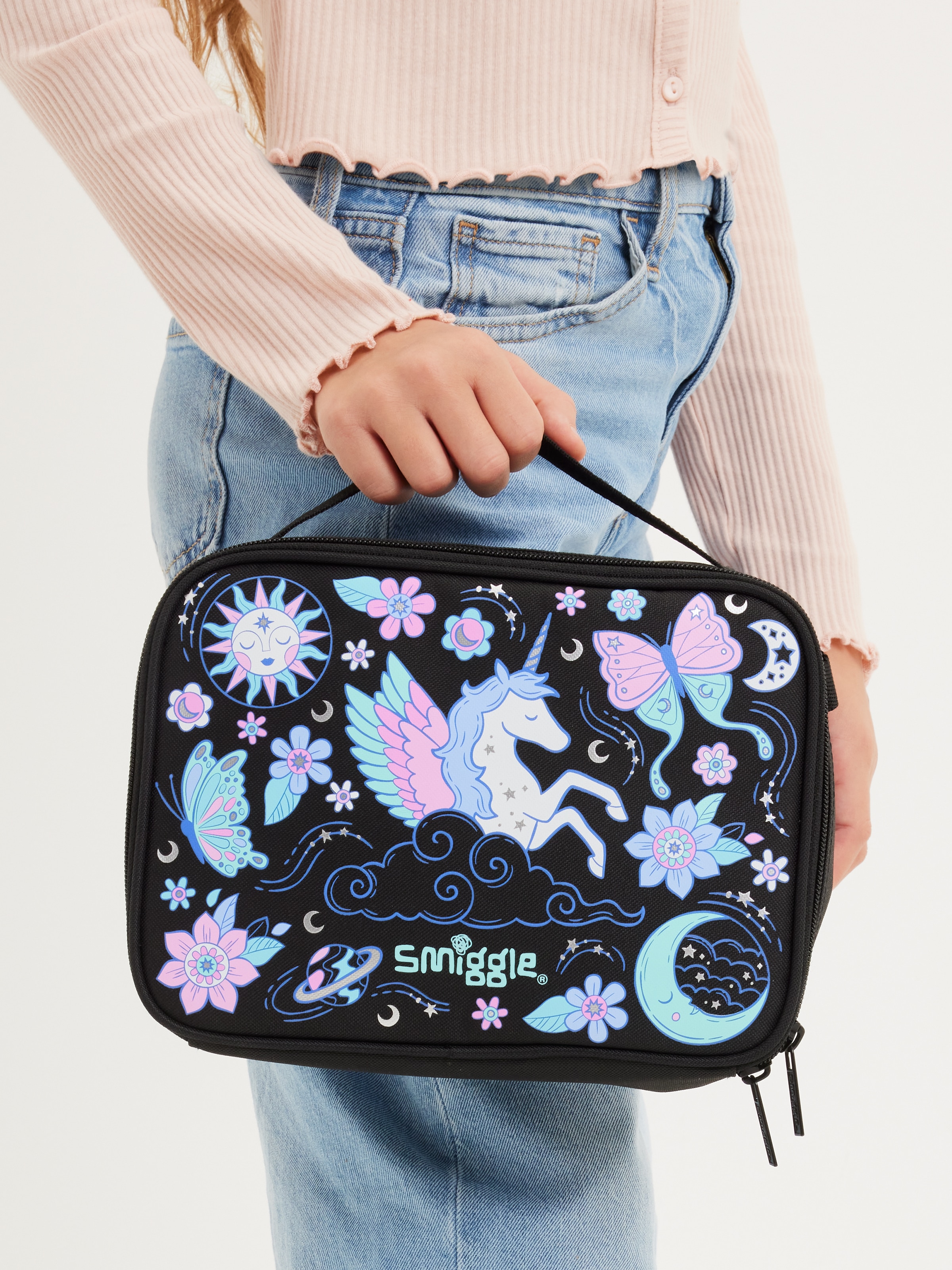 Image for Super Charge Oblong Attach Lunchbox from Smiggle